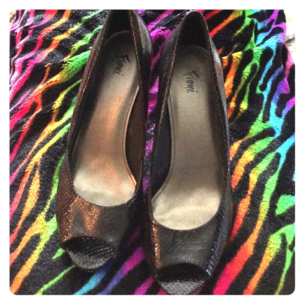Open toe 👠 heels